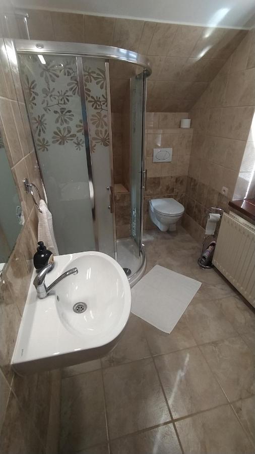 Apartman U Spycharu Bile Policany Εξωτερικό φωτογραφία