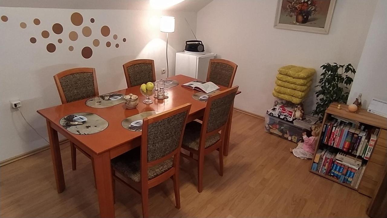 Apartman U Spycharu Bile Policany Εξωτερικό φωτογραφία